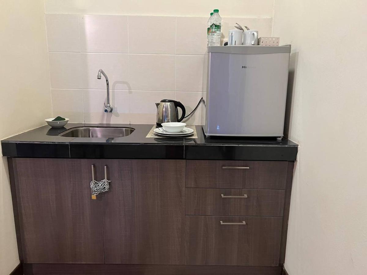 Homestay Melaka B Lagoon Studio Apartment Free Waterpark Tickets Kampong Bukit Beruang Екстер'єр фото